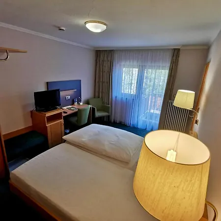 Hotel-gasthaus Zur Eiche Hausach